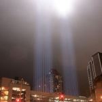 Lichten die de Twin Towers verbeelden